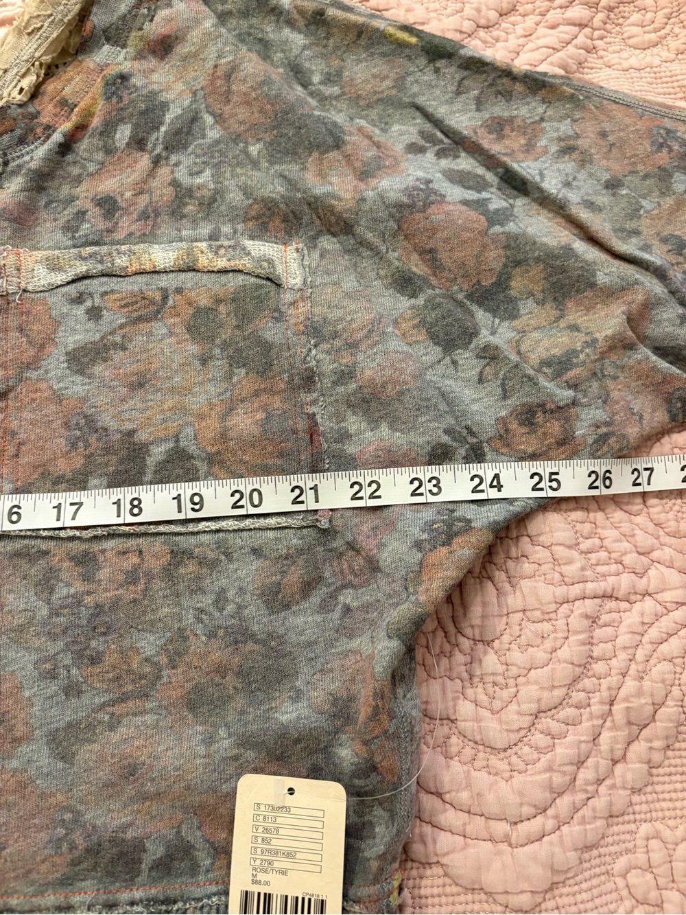 Vintage Free People Cropped Floral Hooded Pullover Sweatshirt in Gray and Pink - Picture 7 of 8